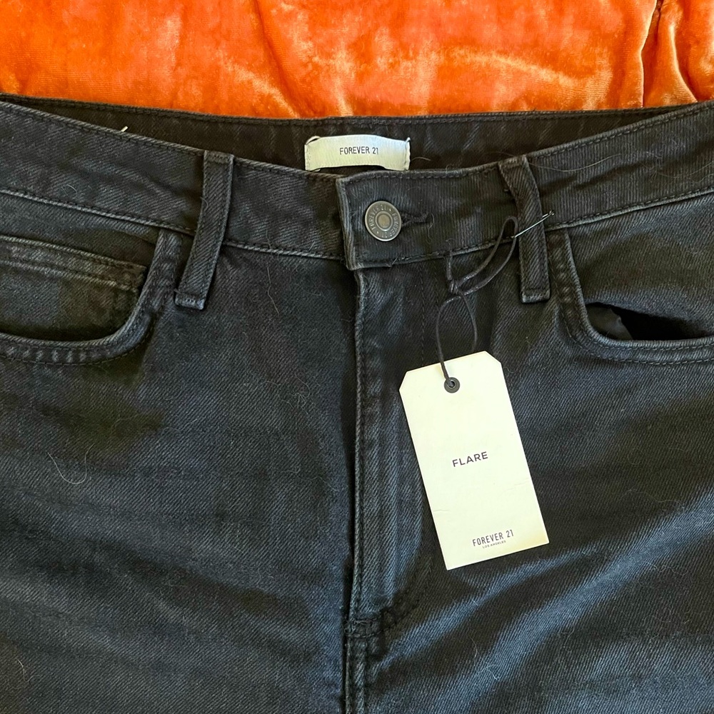 NWT Forever 21 Black Flair Jeans